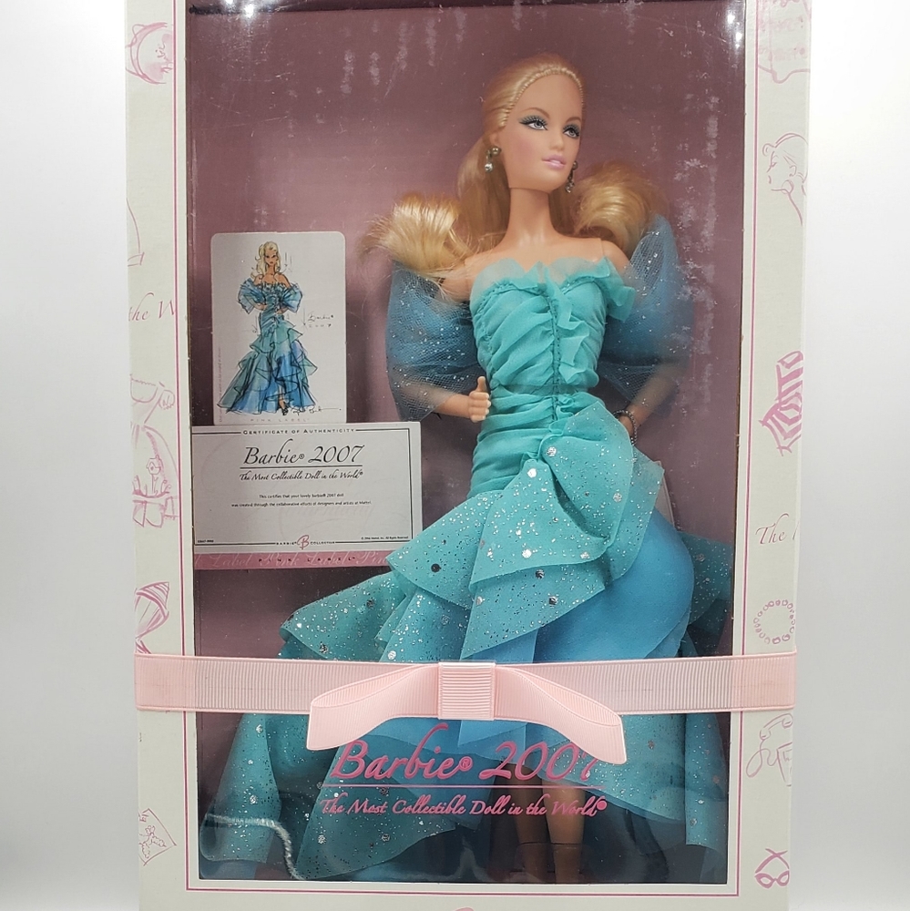 NIB 2007 Pink Label "The Most Collectible Doll In The World"